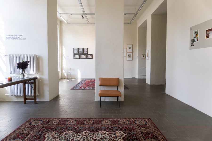 Atomic Love Story, exhibition view
